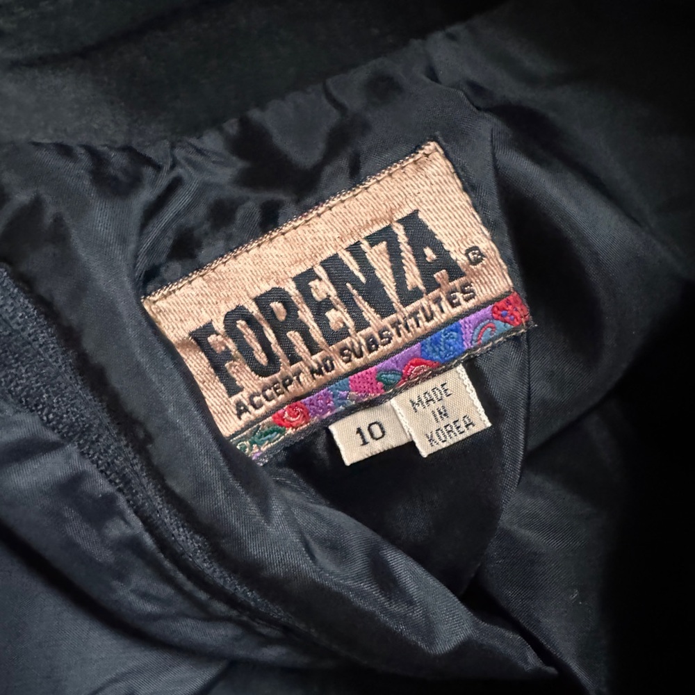 Forenza Elegant Black Outerwear